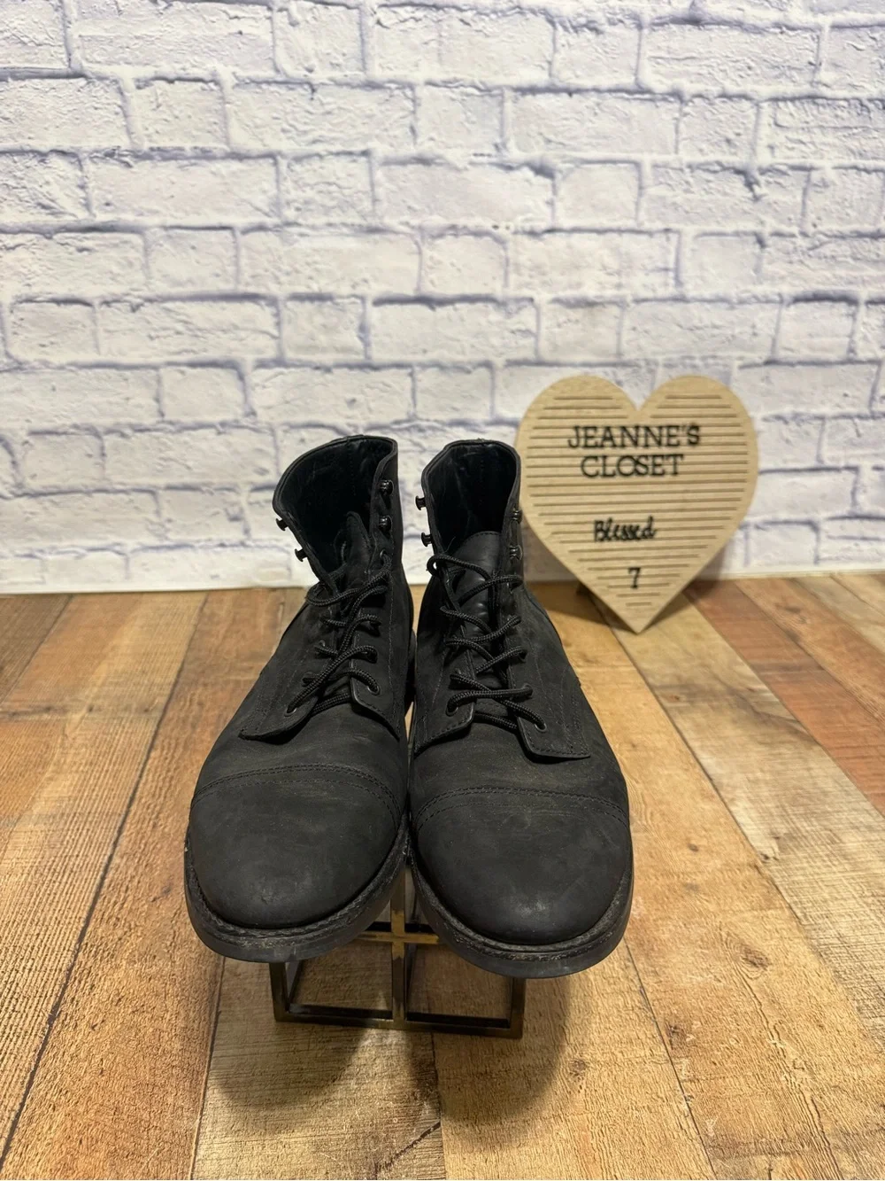 Men’s Size 10.5 Thursday Boot Co. Captain Lug Sole Boots black